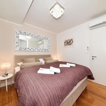 Mm Luxury Apartments Diamond & Silver 扎达尔 外观 照片