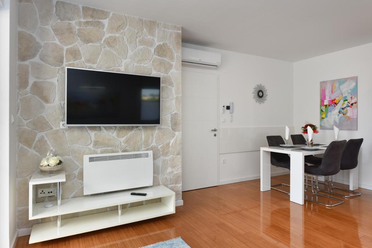 Mm Luxury Apartments Diamond & Silver 扎达尔 外观 照片