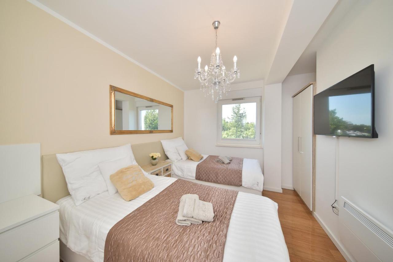 Mm Luxury Apartments Diamond & Silver 扎达尔 外观 照片