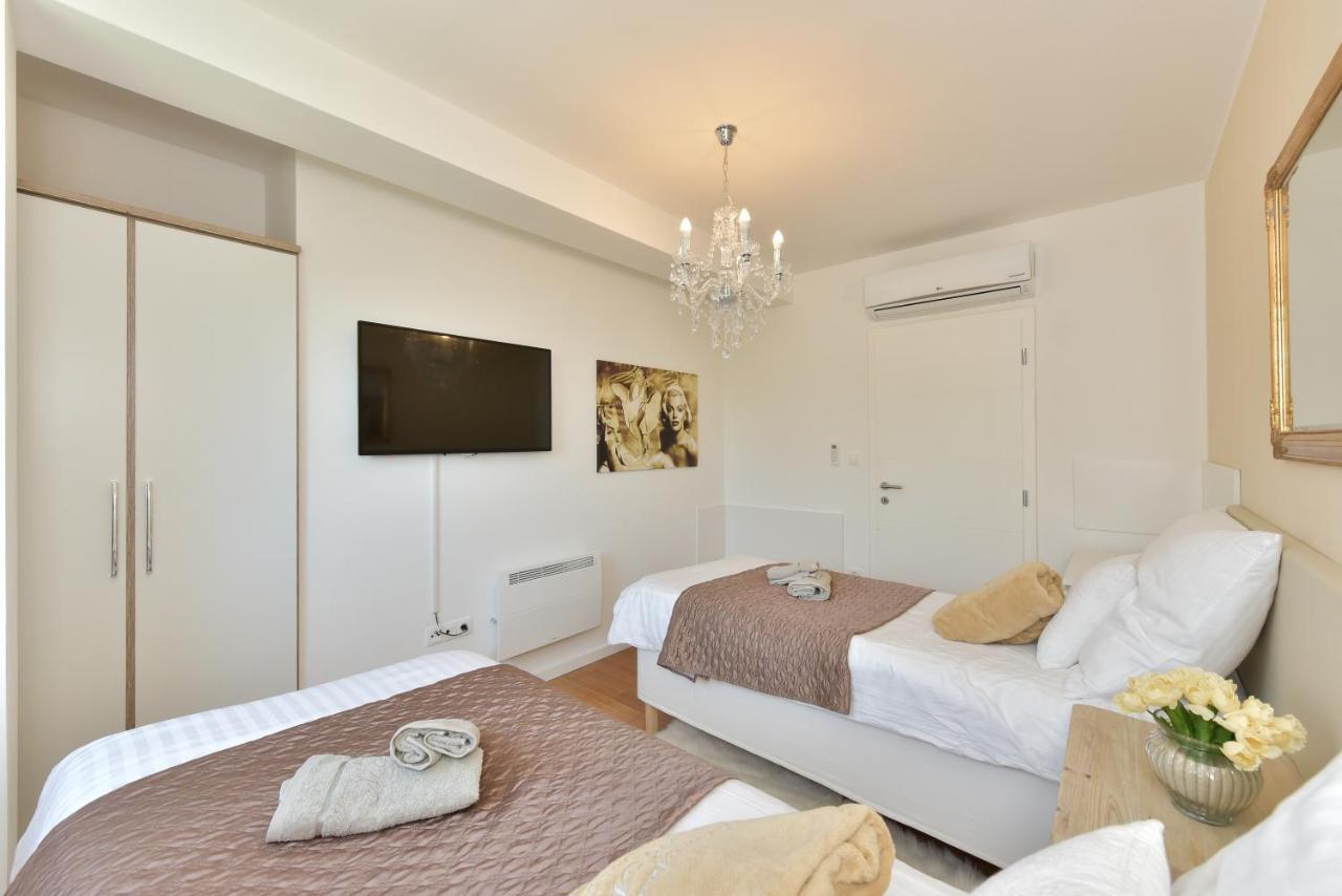 Mm Luxury Apartments Diamond & Silver 扎达尔 外观 照片