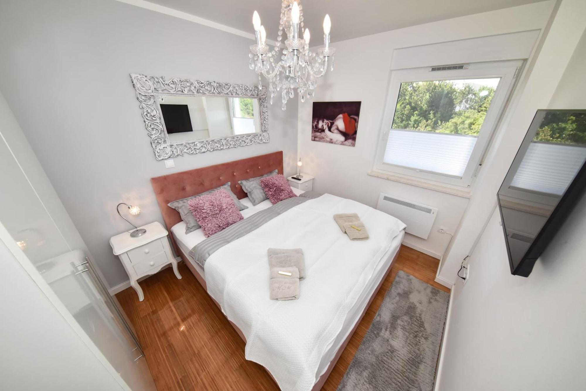 Mm Luxury Apartments Diamond & Silver 扎达尔 外观 照片