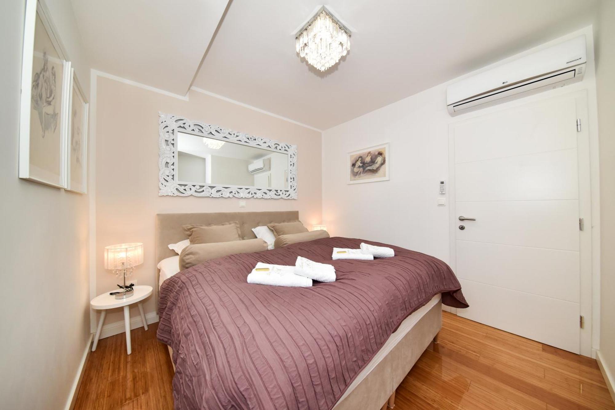 Mm Luxury Apartments Diamond & Silver 扎达尔 外观 照片